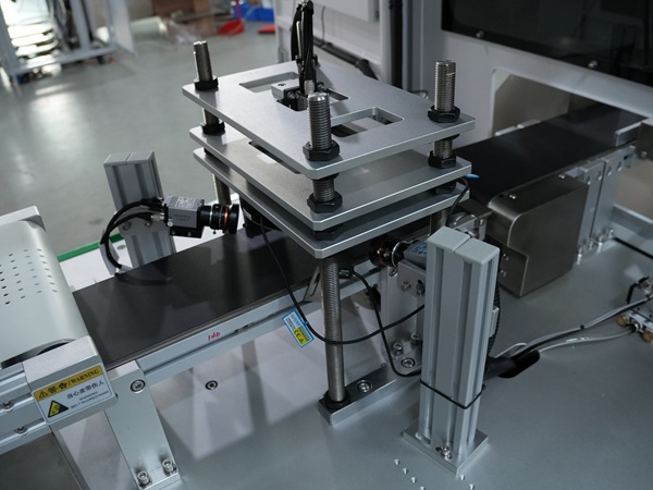 緊固件aoi光學(xué)檢測設備,AOI光學(xué)檢測設備,外觀(guān)視覺(jué)檢測設備